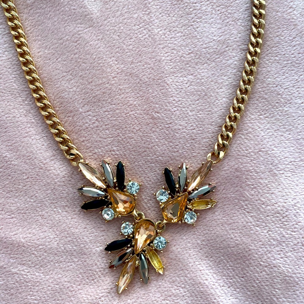 Necklace - Picture 3 of 4